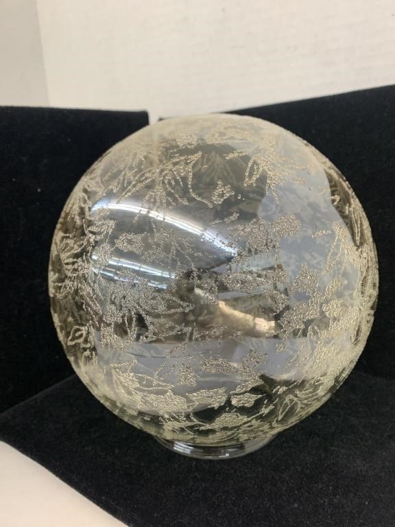 Antique Decor 8in Globe