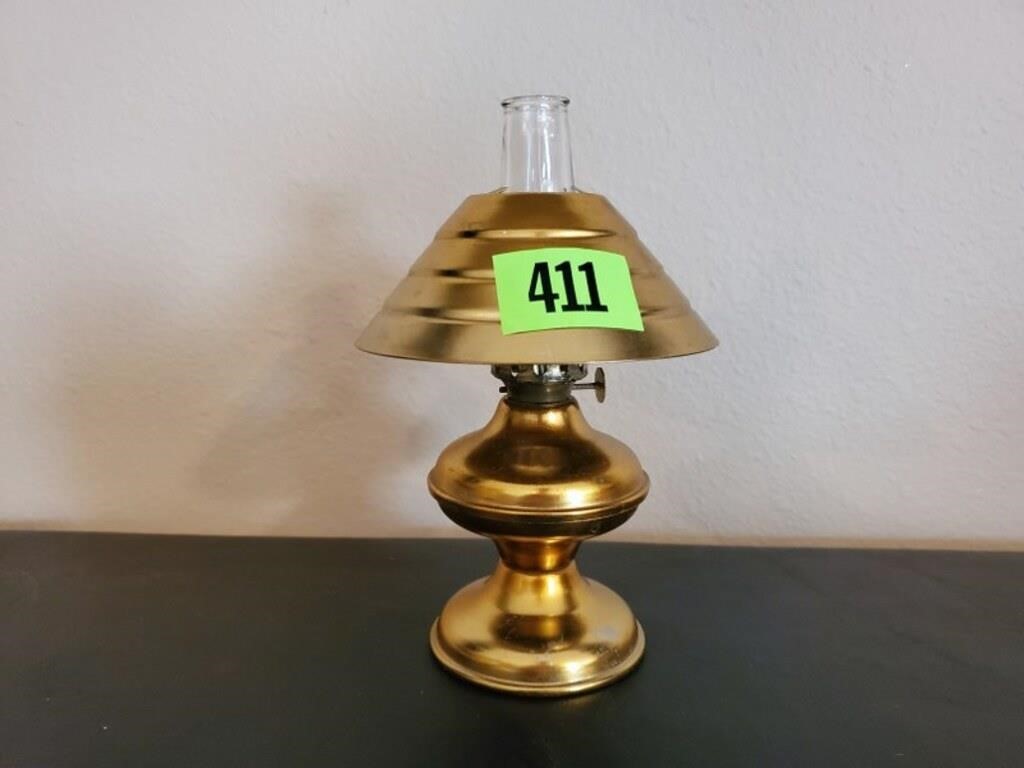 Gold oil lamp