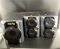 Lot of 3 Sony speakers, including SS-WG450 subwoof