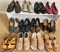 Q - LOT OF WOMEN'S SHOES SIZE 7 (M16)