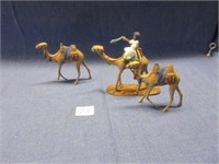 lead soldiers camels .