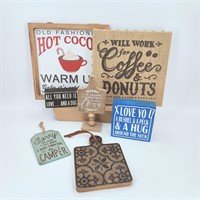 Signs & Wall Hangers