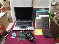 COMPAQ Laptop w/Accessories