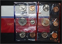1987 US Double Mint Set in Envelope