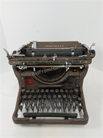 UNDERWOOD TYPEWRITER