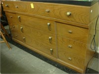 Mid Century Modern chest of drawers