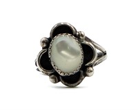 Navajo Sterling Mother of Pearl Ring Sz. 6