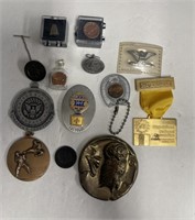 Military medals & pins