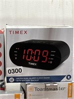 TIMEX DIGITAL ALARM CLOCK RETAIL $39