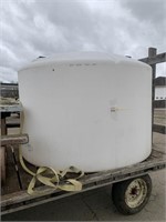 Approx 1200 gallon tank