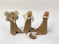 Delicate Hand Rolled Pottery Folk Art Nativity