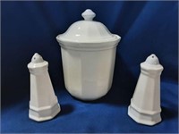 Pfaltzgraff Pottery Shakers & Crock