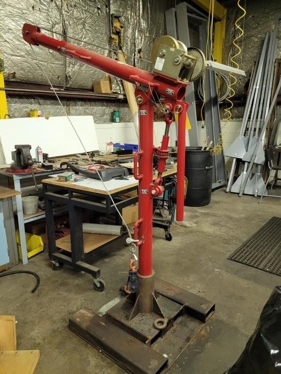 THERN 5110 CRANE WINCH, WITH FORKLIFT BASE