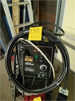CHICAGO ELECTRIC MG170 WIREFEED WELDER