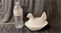 Vintage Indiana Milk Glass Hen on Nest