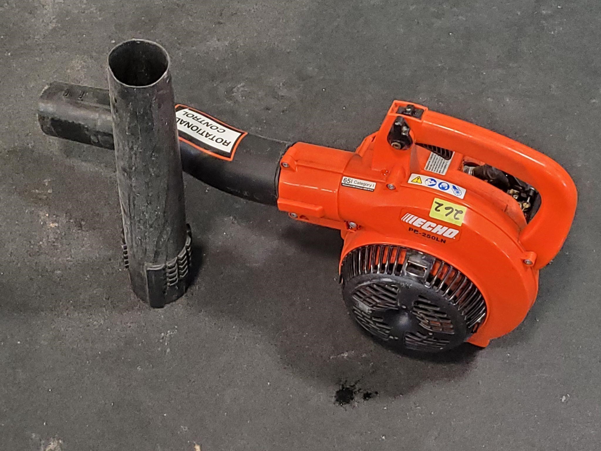 Echo leaf blower