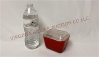 Pyrex Primary Red Refrigerator Dish 0501 w Lid