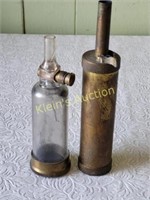 2 vintage powder flasks thompson & CVA
