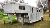1992 4 star  Horse trailer, A/C, heat