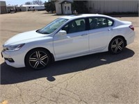 Very Nice 2017 Honda Accord Sedan 4 Door