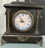 11 - VINTAGE MANTLE CLOCK (D12)