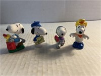 Snoopy figurines