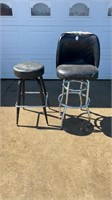 2 Bar Stools