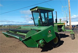 John Deere 2280 Windrower