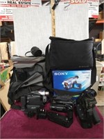 SONY Dig 8 Video Camera & Accessories Lot