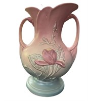 Vintage 9 “ USA HULL Art Vase (Small Chip on