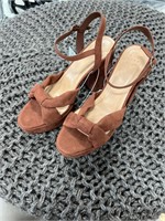 A New Day Rosy Brown Heels Size 9