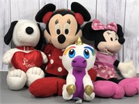Minnie Mouse, Snoopy Stuffed Animals