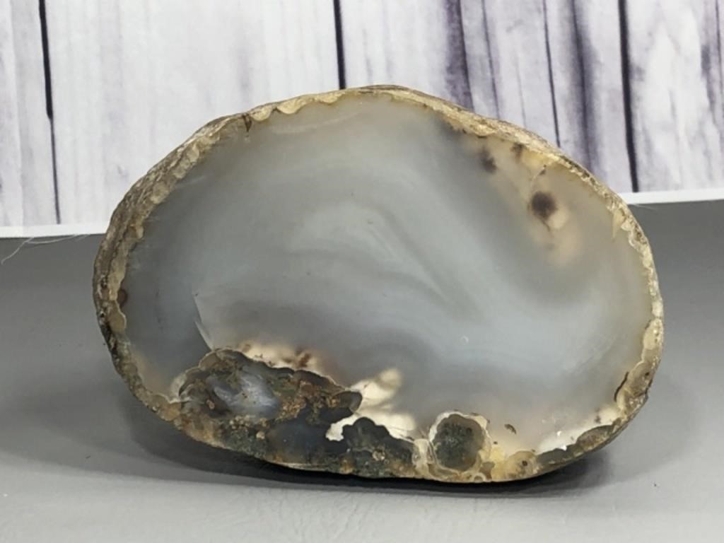 Large Agate Geode