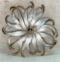 1960's Pastelli Pinwheel/Flower Brooch, Large