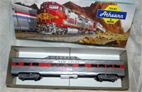 NIB Vintage Athearn Streamline Vista Dome Car,