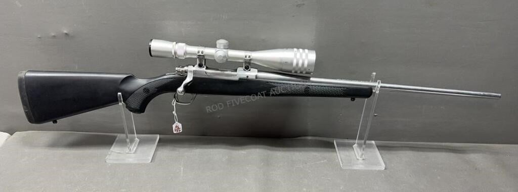 * Ruger M77 270WSM with Weaver CV16 Scope