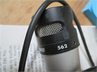 Shure 562 Microphone w/ box