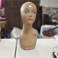 En Style Female Mannequin Model Head For Wigs/Hats