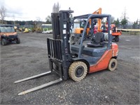 2016 Toyota 8FGU25 Forklift