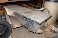 Duralast Diamond Plate Truck Tool Box