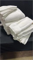 White towels, hand towels and wash cloths