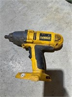 Working Dewalt 1/2" Impact Drill DW059