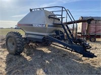 Flexicoil 1330 fertilizer cart