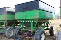 Bruns 400 gravity box on Horst 15T undercarriage