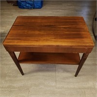Nucraft Mid Cent Mod Side Table