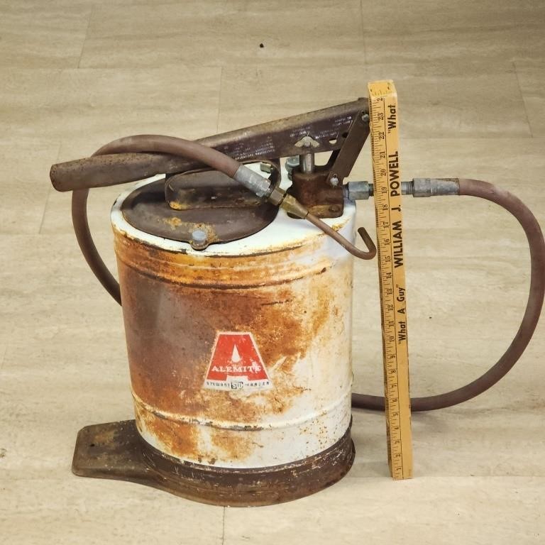Vintage Oil Pump Alemite Stewart Warner