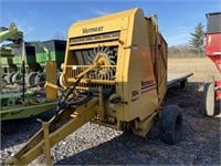 Vermeer 4051 round baler