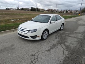 2011 Ford Fusion SE 3.0L AT Fully Loaded, Only