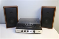 Soundesign Record Player & Speakers