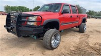 *2004 Chevy Silverado 2500HD 4x4 GAS